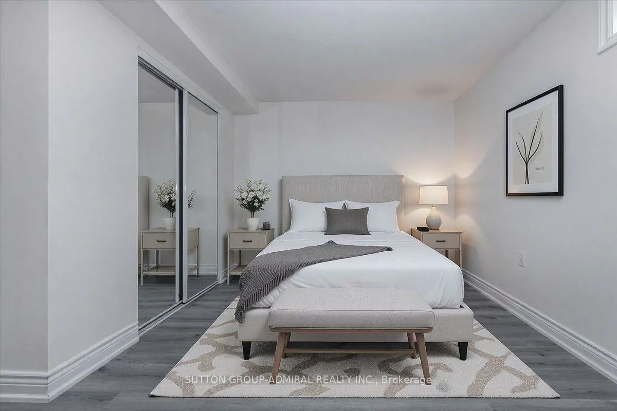 104, Marsellus, Holly, Barrie