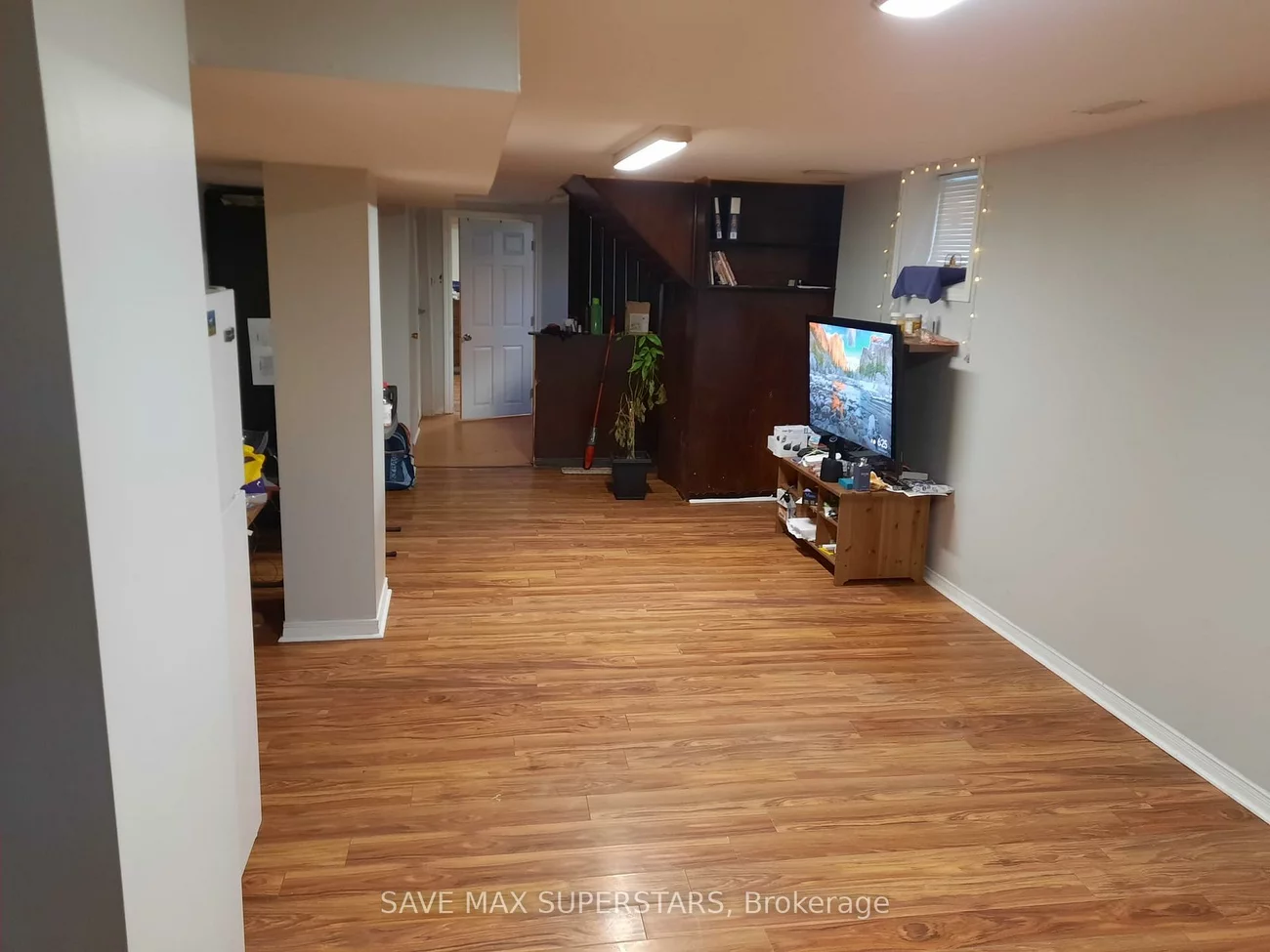 155, Gunn, Wellington, Barrie