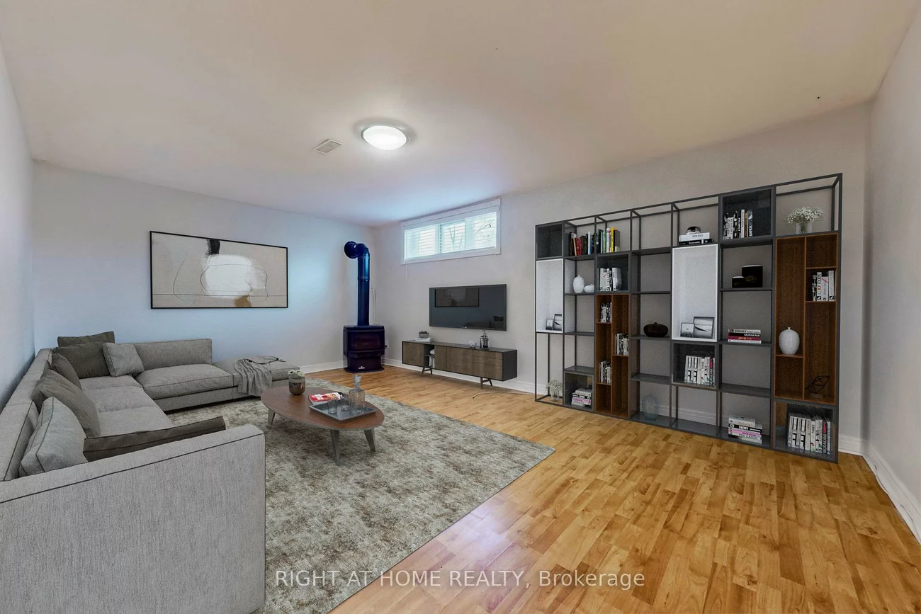 381, Leacock (Basement, Letitia Heights, Barrie