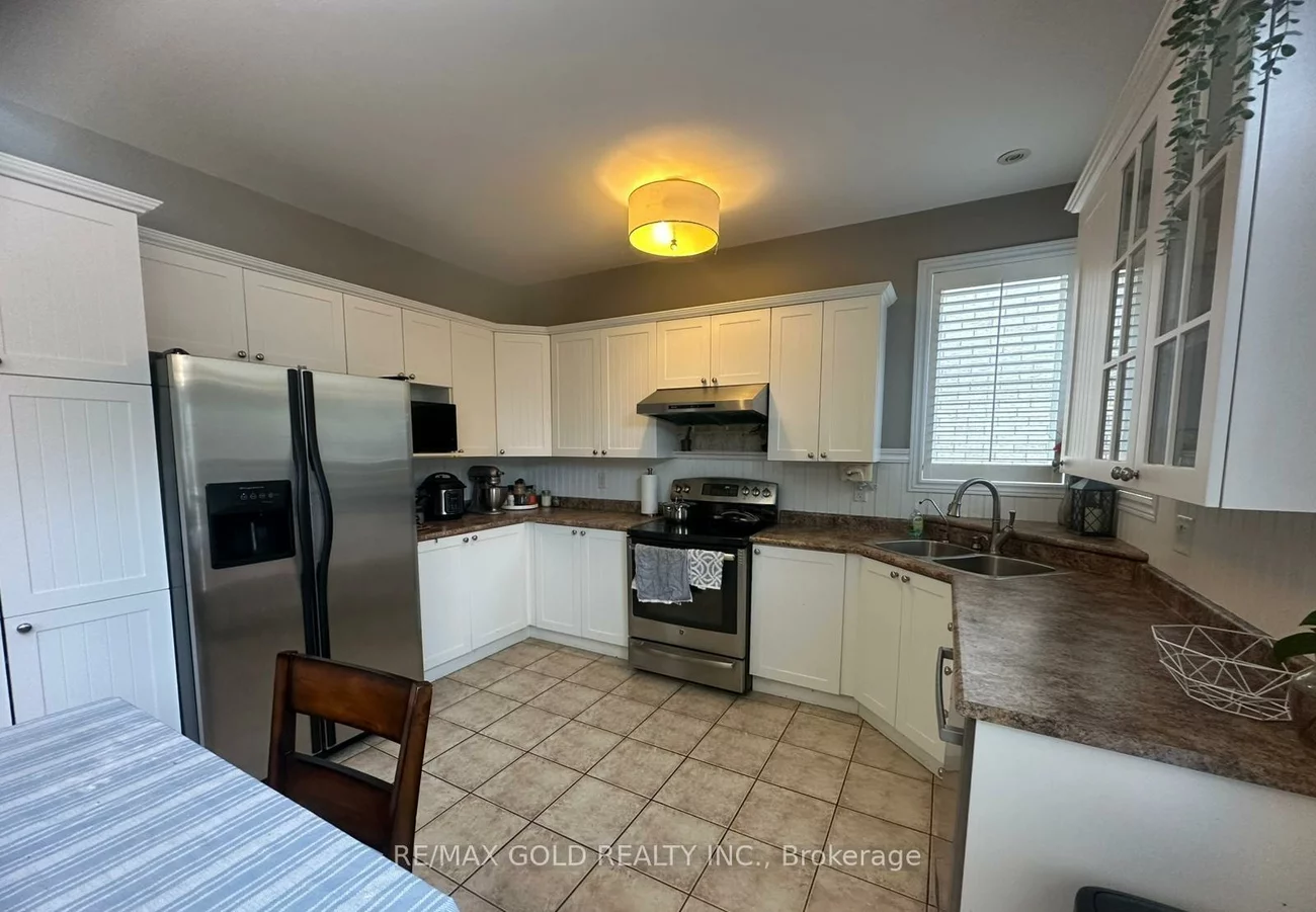 28, Sovereign's, Innis-Shore, Barrie