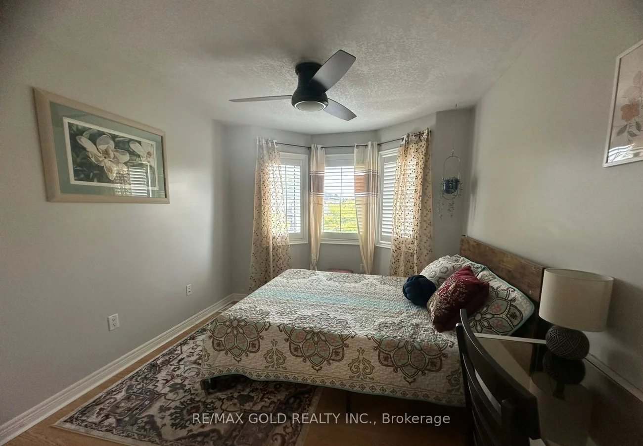 28, Sovereign's, Innis-Shore, Barrie