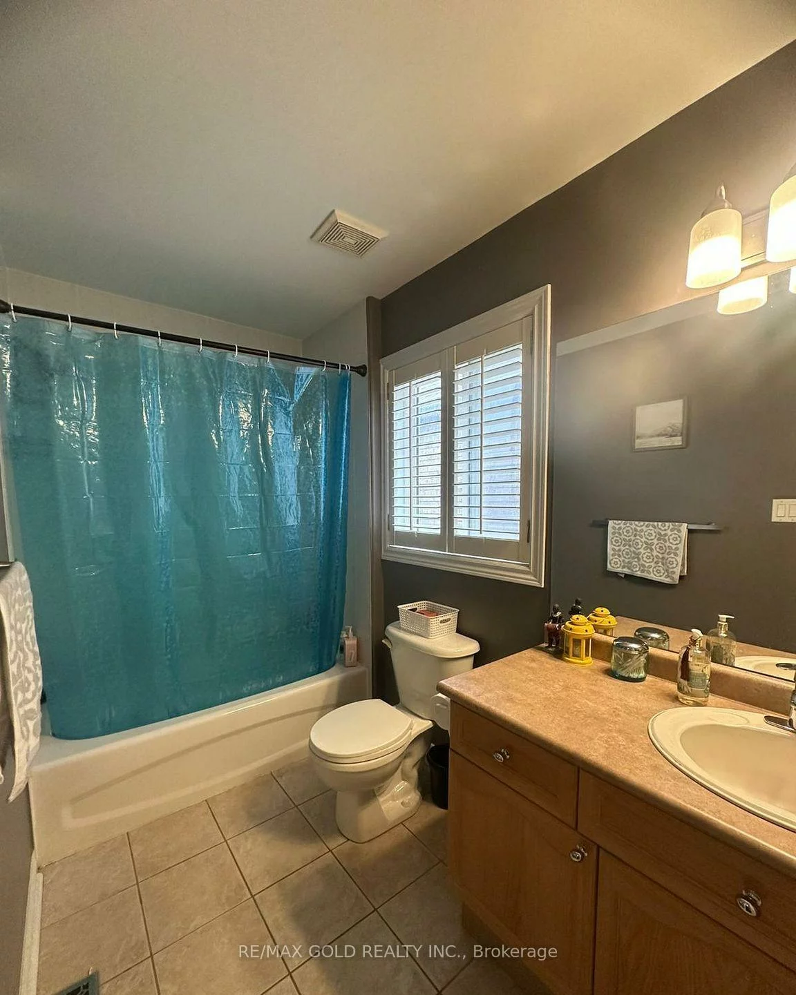 28, Sovereign's, Innis-Shore, Barrie