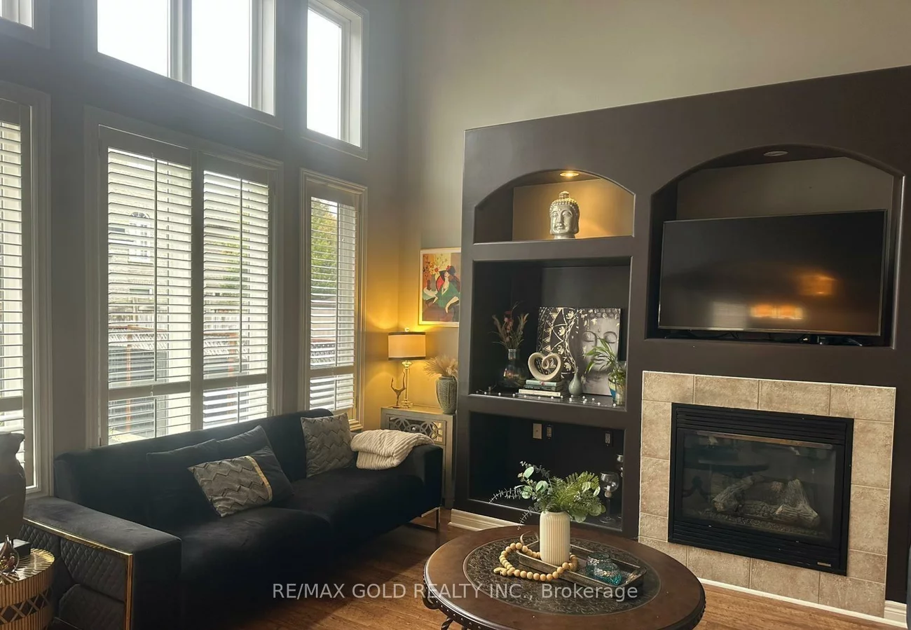 28, Sovereign's, Innis-Shore, Barrie