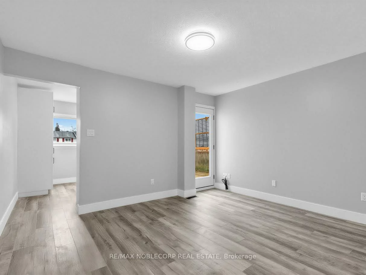59, Scott, Letitia Heights, Barrie