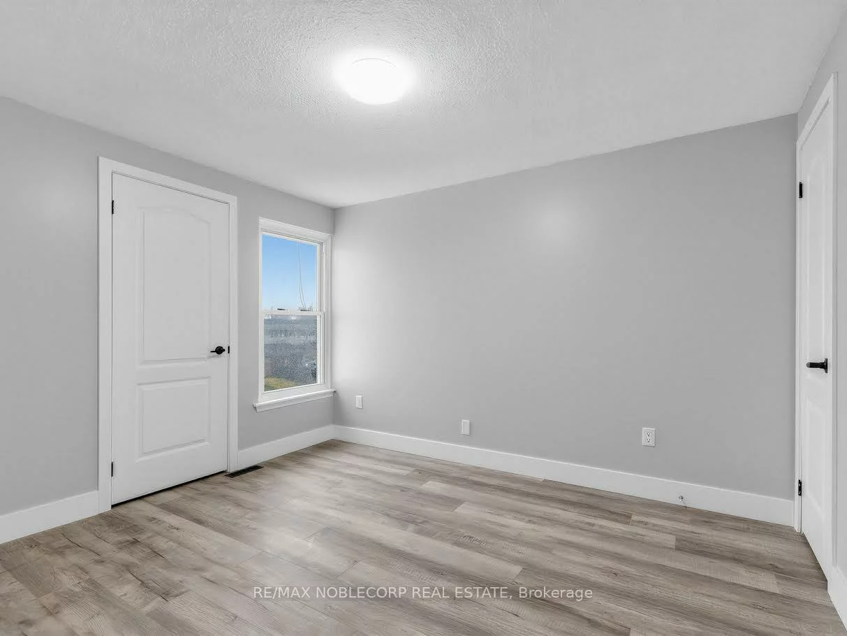 59, Scott, Letitia Heights, Barrie