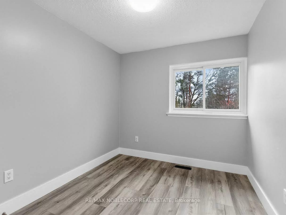 59, Scott, Letitia Heights, Barrie