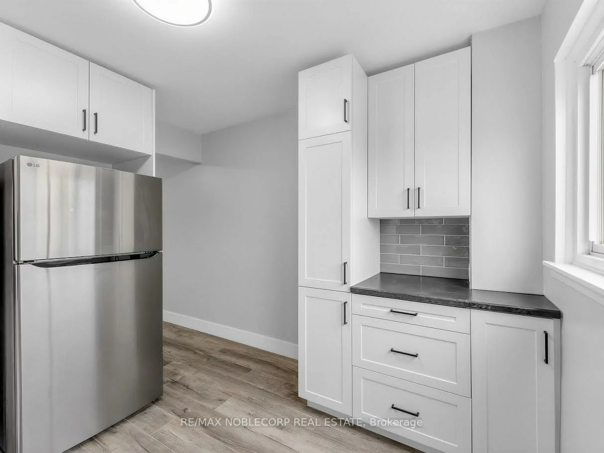 59, Scott, Letitia Heights, Barrie