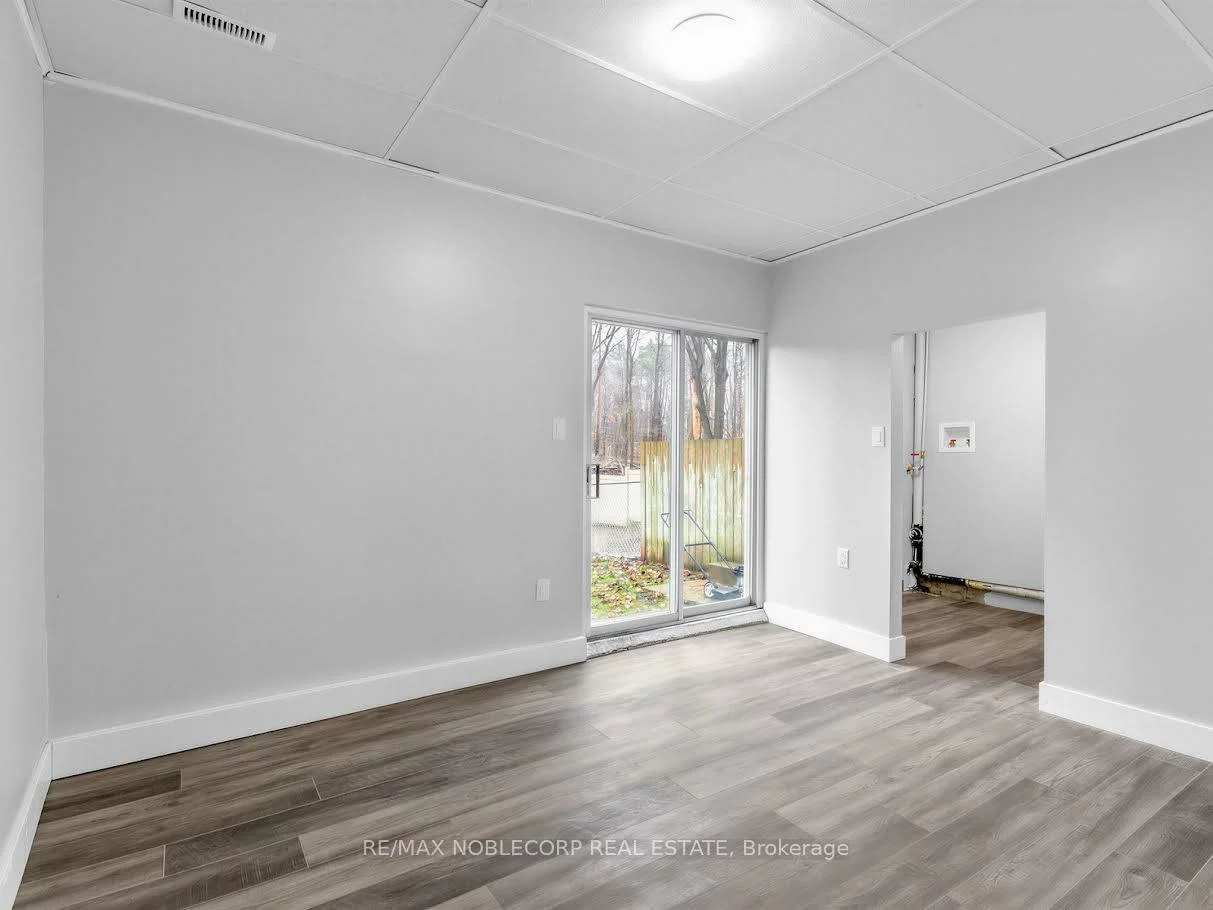 59, Scott, Letitia Heights, Barrie