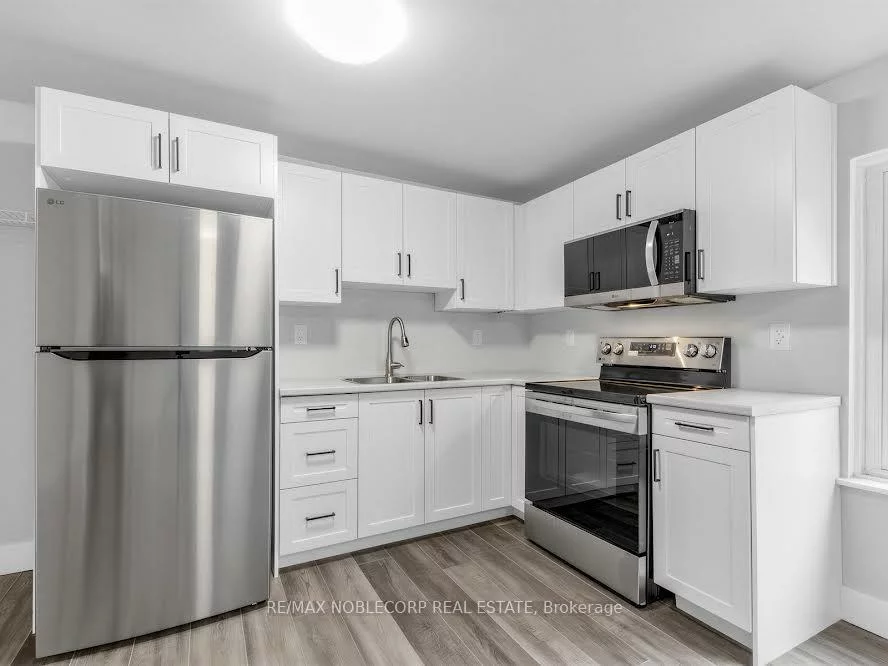 59, Scott, Letitia Heights, Barrie