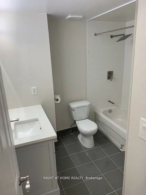 362, Dunsmore, Georgian Drive, Barrie