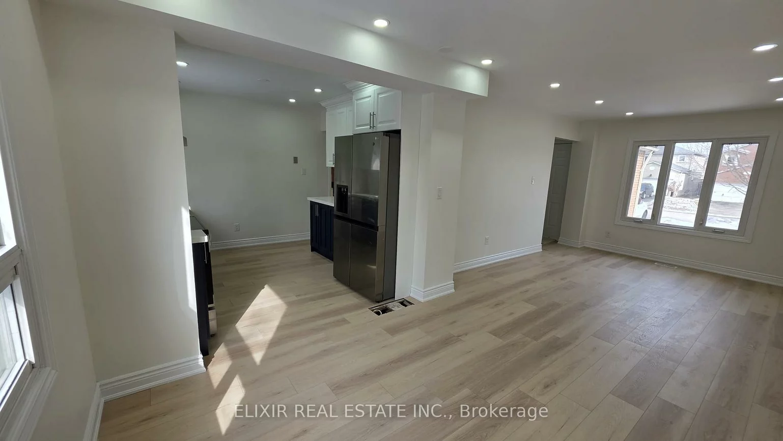 41, BLAIR, Grove East, Barrie