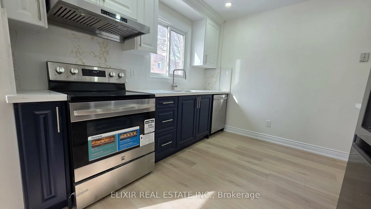 41, BLAIR, Grove East, Barrie