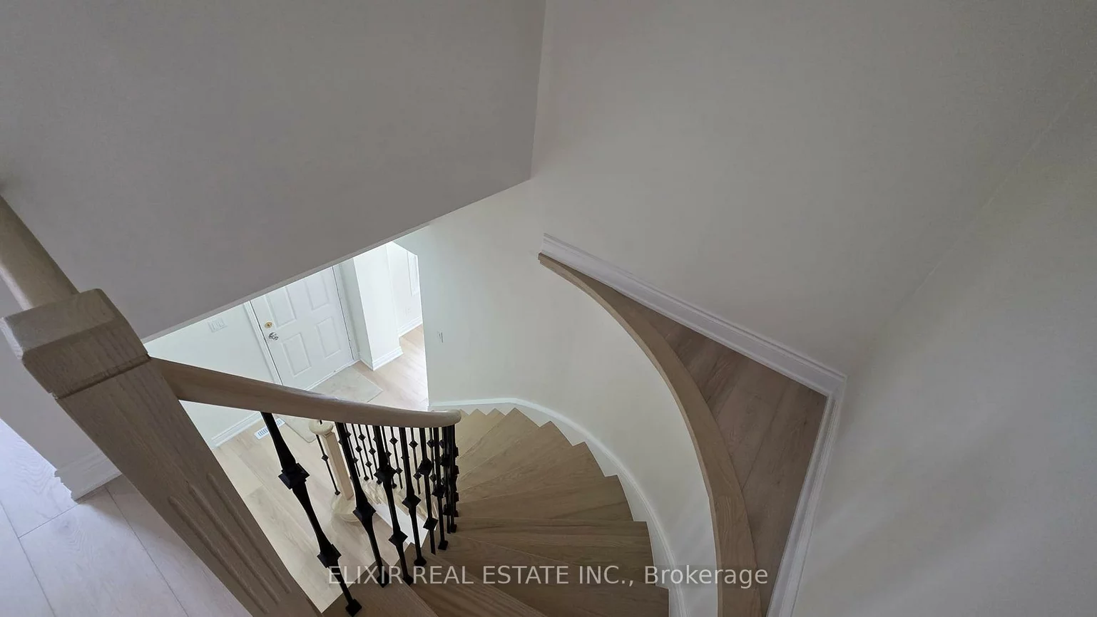 41, BLAIR, Grove East, Barrie