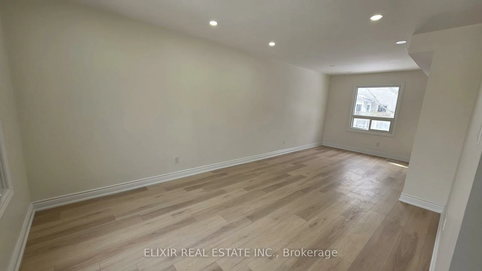 41, BLAIR, Grove East, Barrie