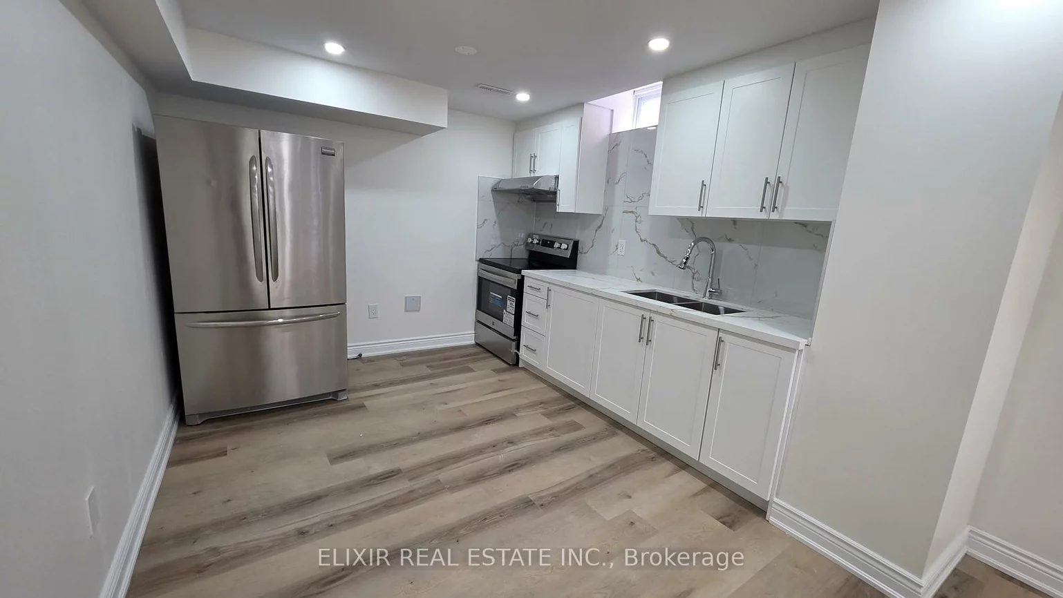 41, Blair, Grove East, Barrie