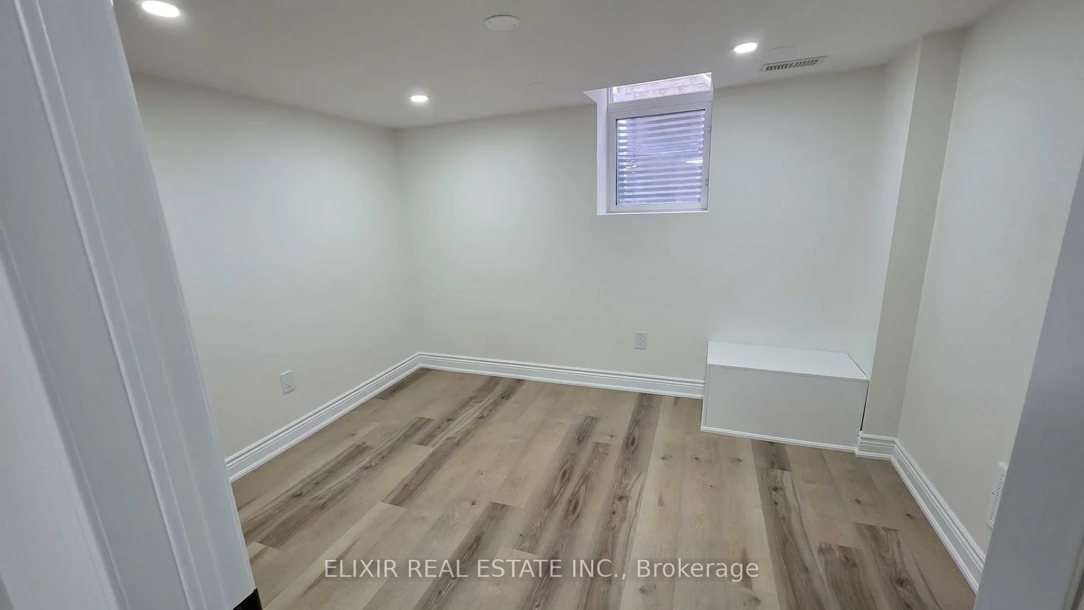 41, Blair, Grove East, Barrie