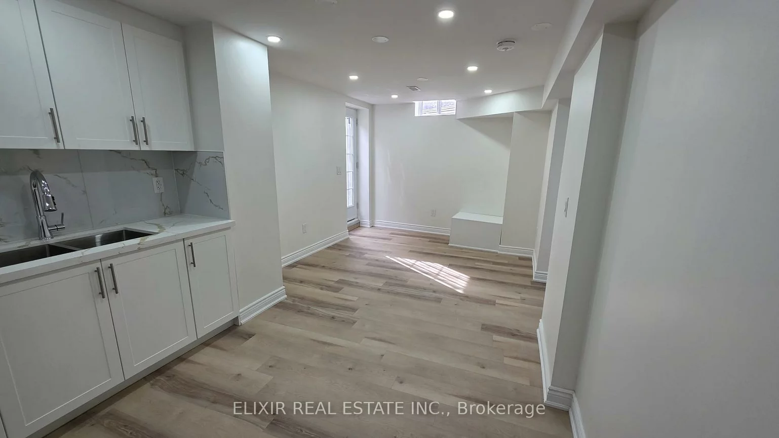 41, Blair, Grove East, Barrie