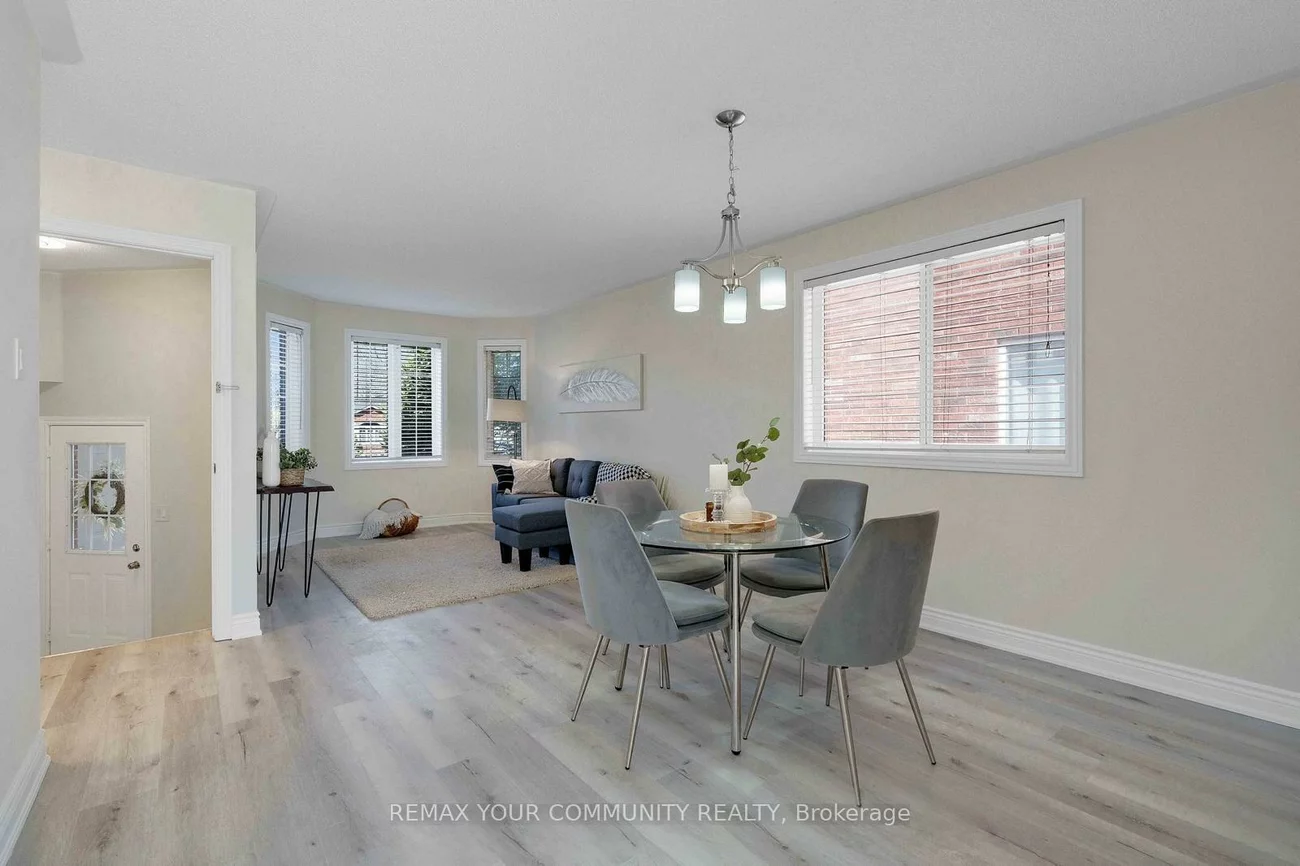 47, Holly Meadow, Holly, Barrie