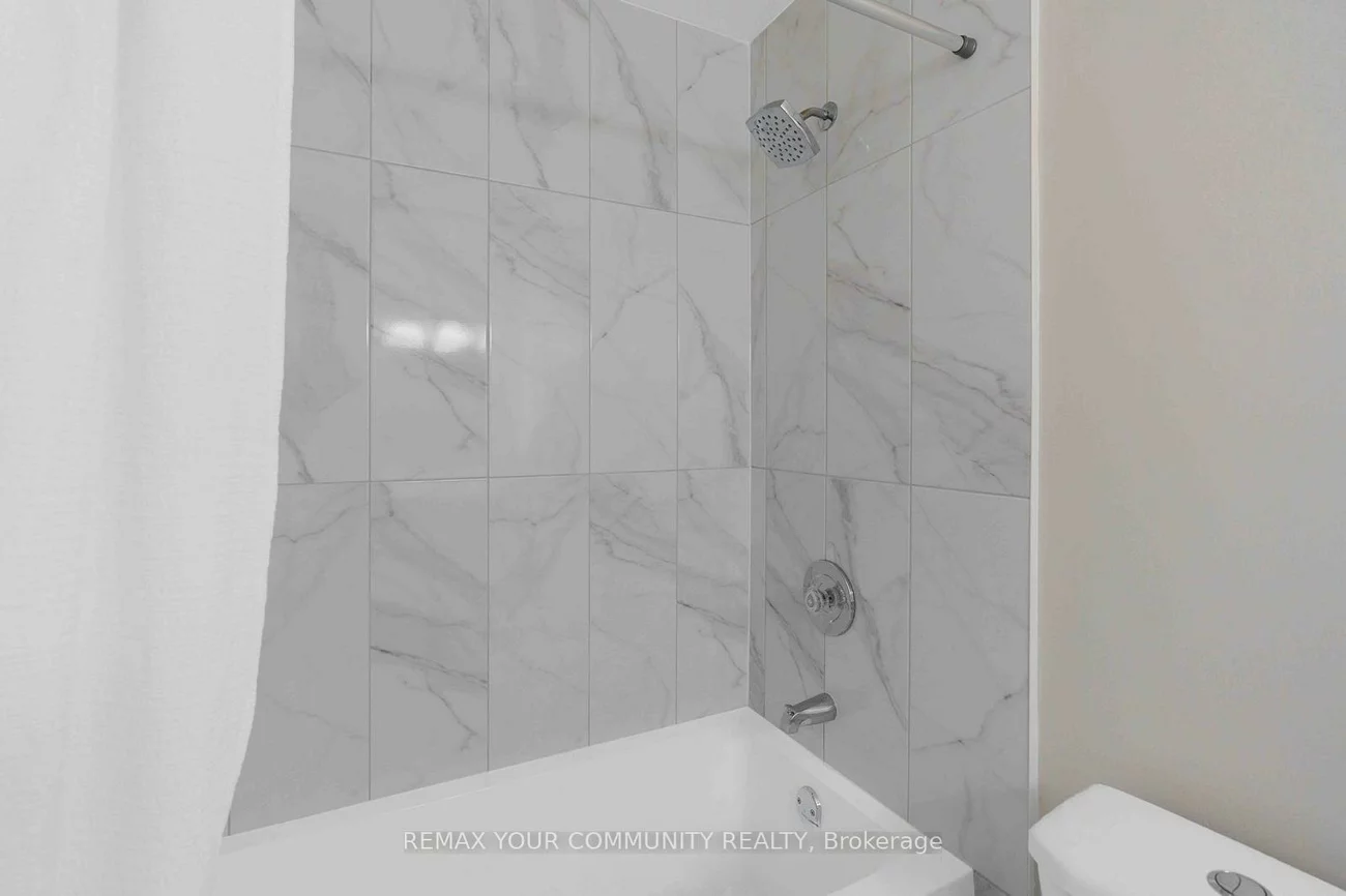 47, Holly Meadow, Holly, Barrie