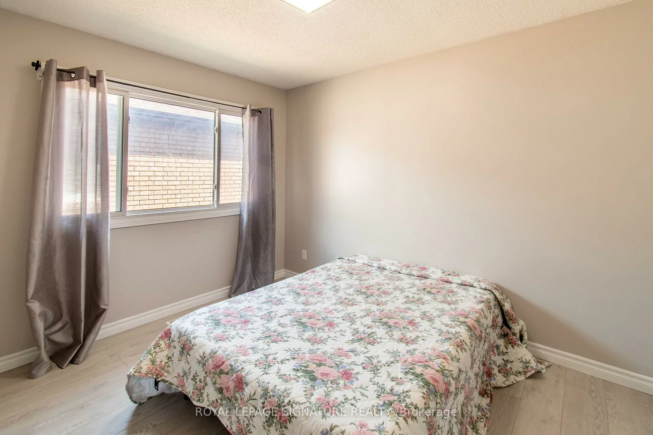 208, Steel, Grove East, Barrie