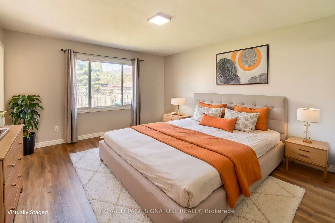 208, Steel, Grove East, Barrie