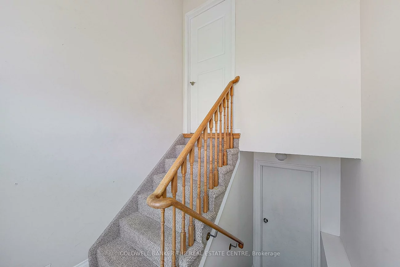 64, Mcconkey, Allandale Heights, Barrie