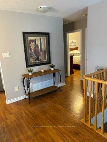 133, Monique, East Bayfield, Barrie