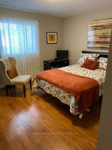 133, Monique, East Bayfield, Barrie