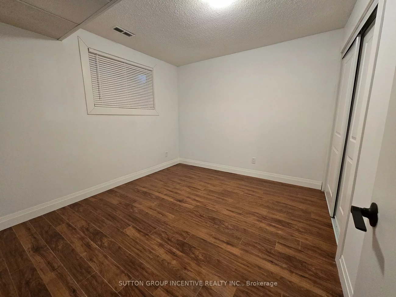 211, Cliff, South Shore, Barrie