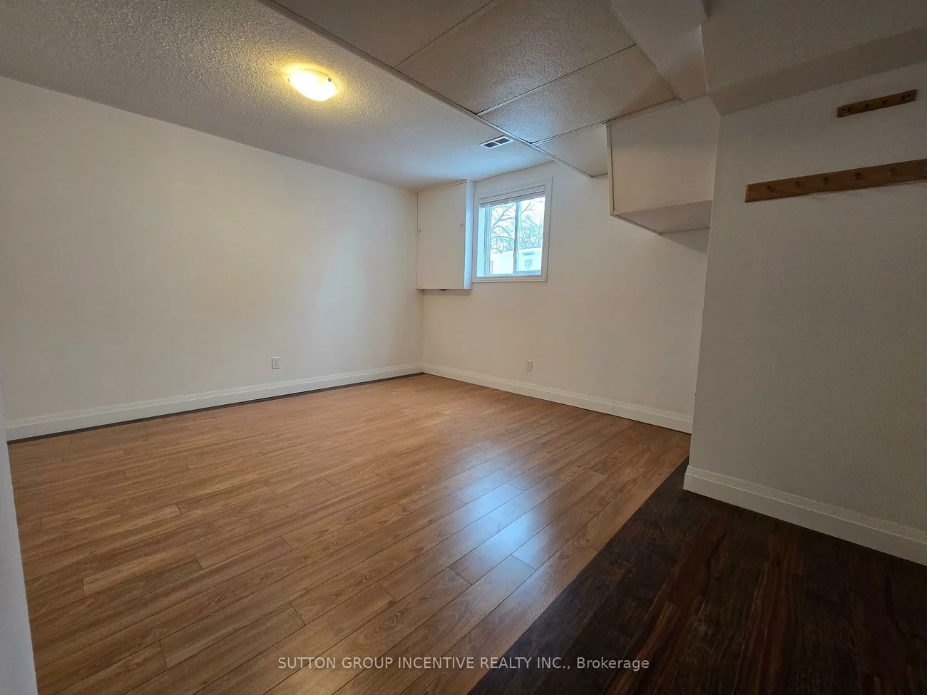 211, Cliff, South Shore, Barrie