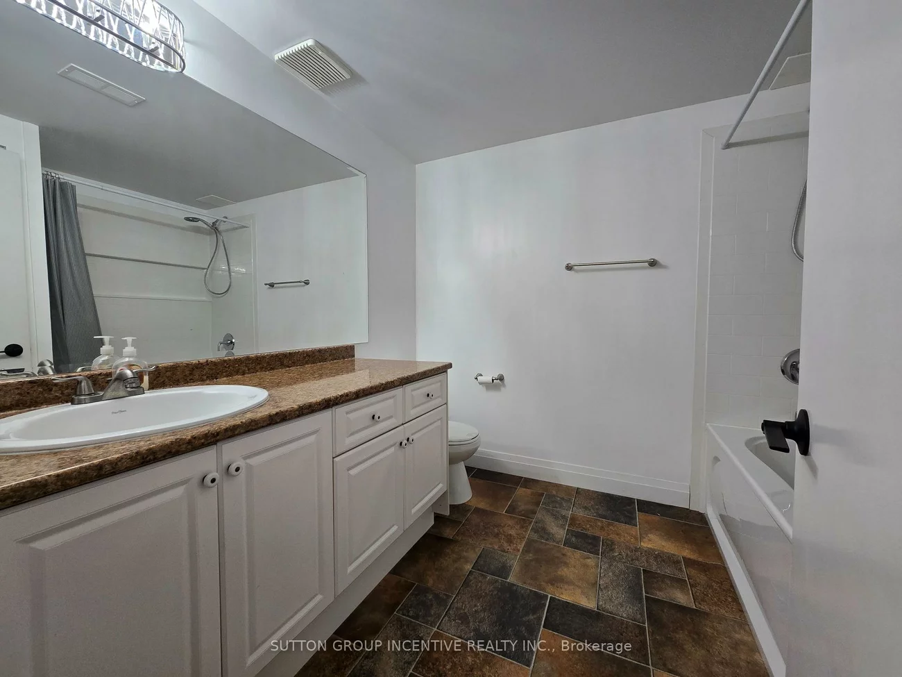 211, Cliff, South Shore, Barrie