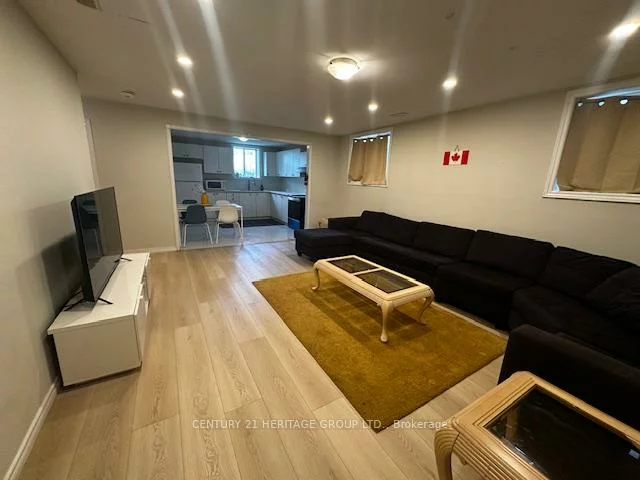 380, Georgian, 400 East, Barrie