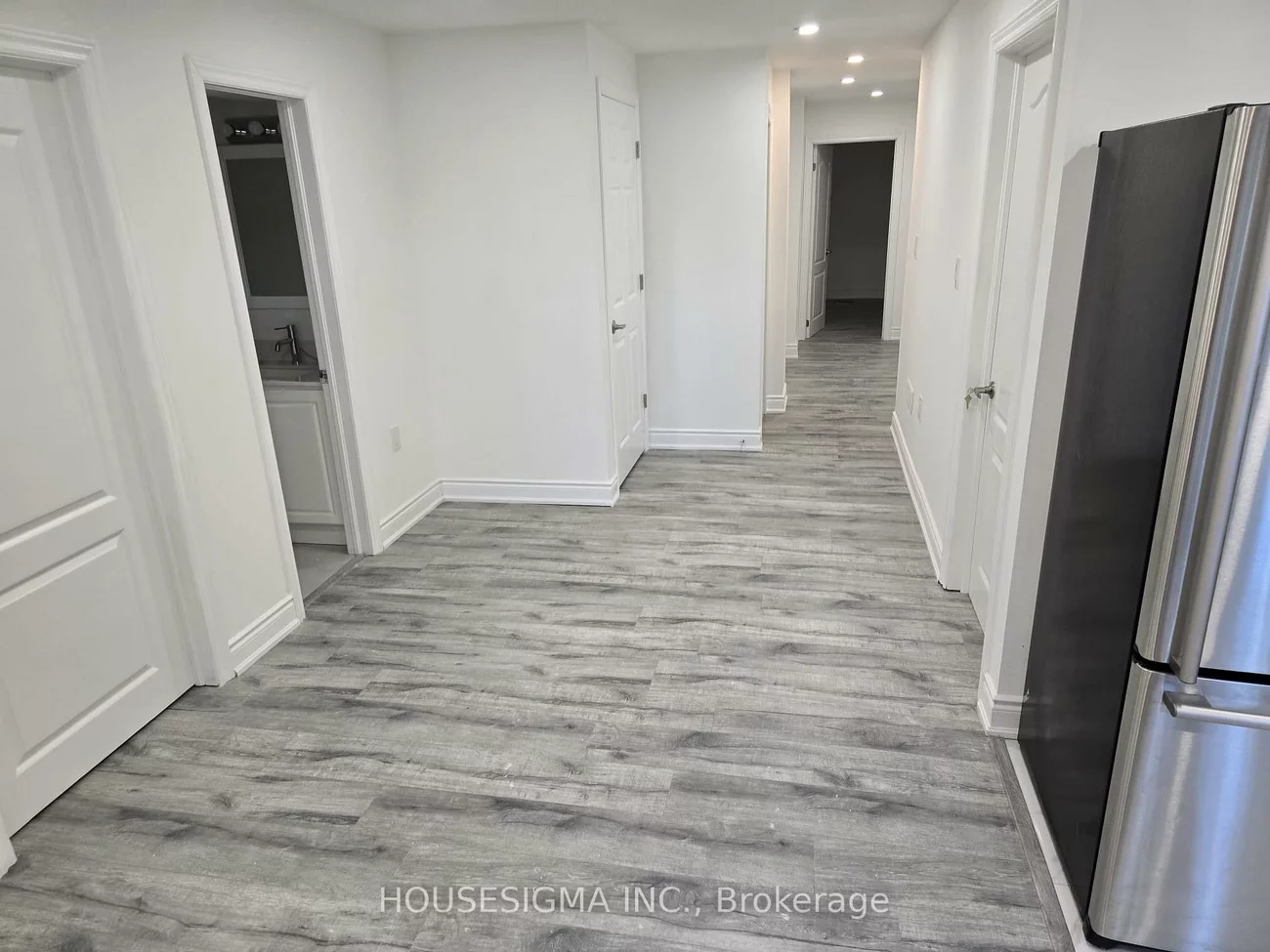 18, Shepherd, Painswick South, Barrie