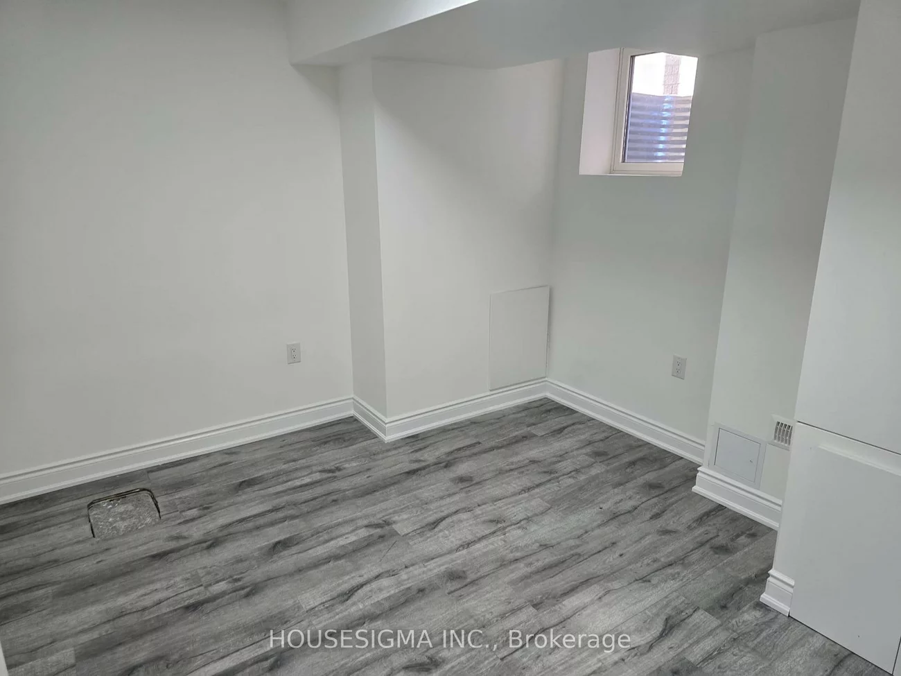 18, Shepherd, Painswick South, Barrie