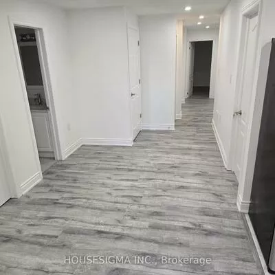 18, Shepherd, Painswick South, Barrie