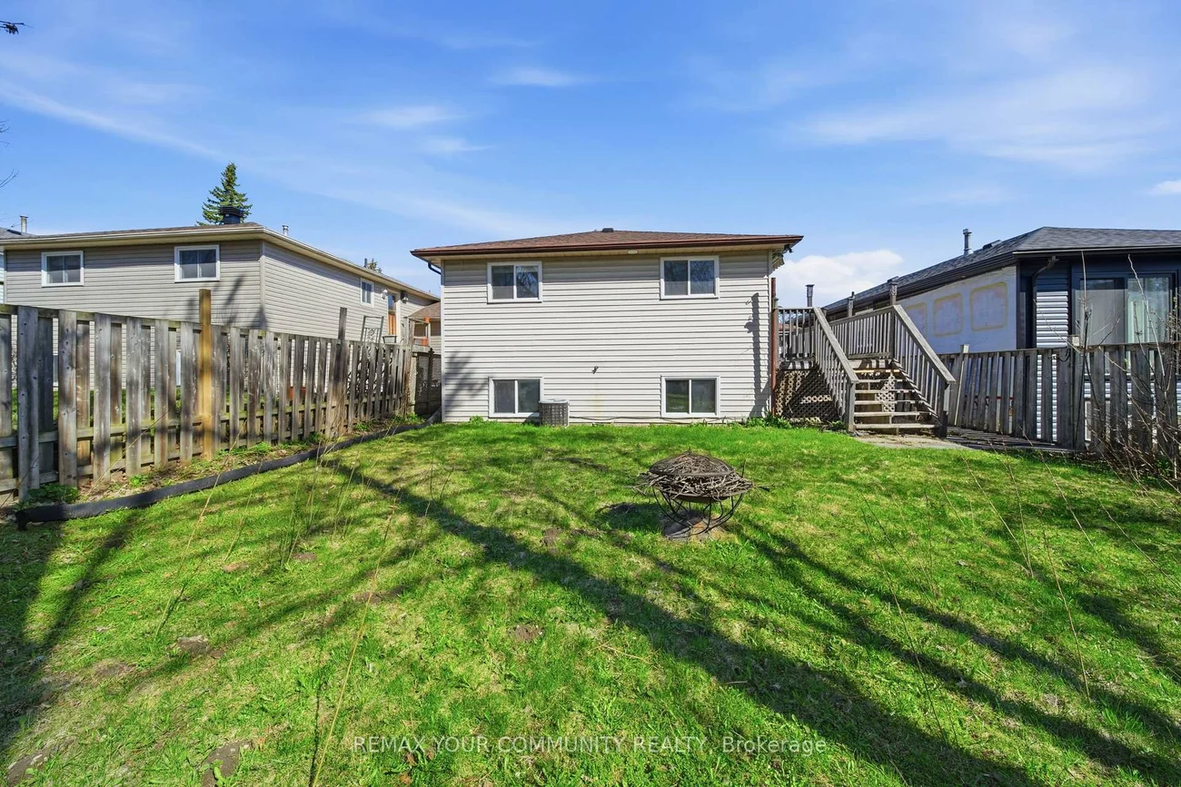 56, McConkey, Allandale Heights, Barrie