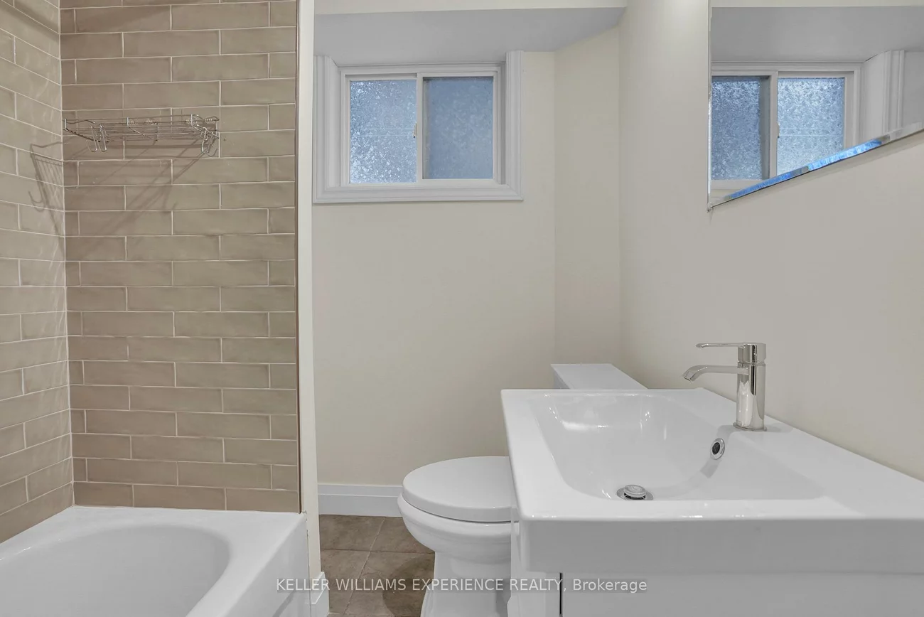 124, Springdale, Cundles East, Barrie