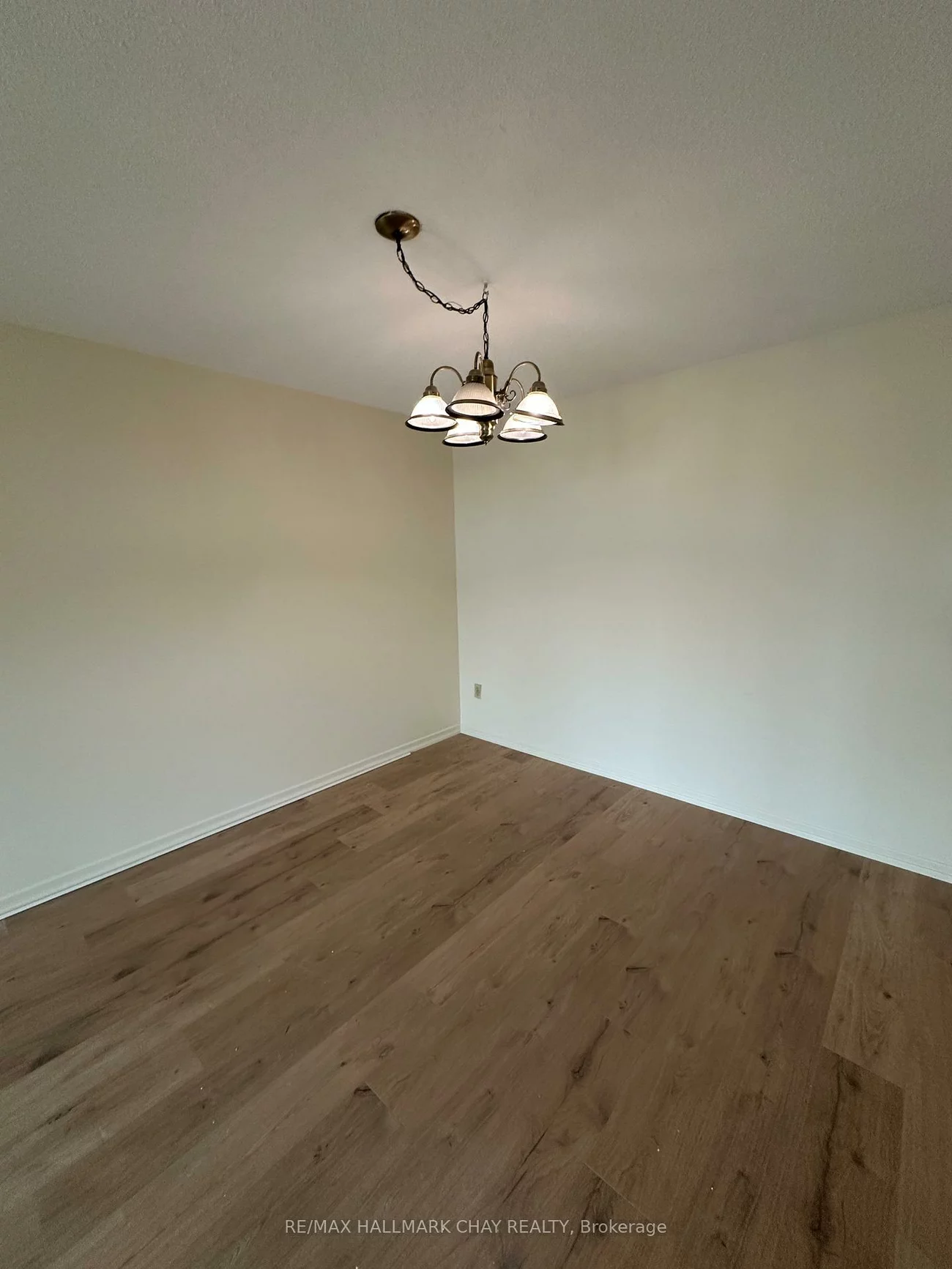 80, Grove, Wellington, Barrie
