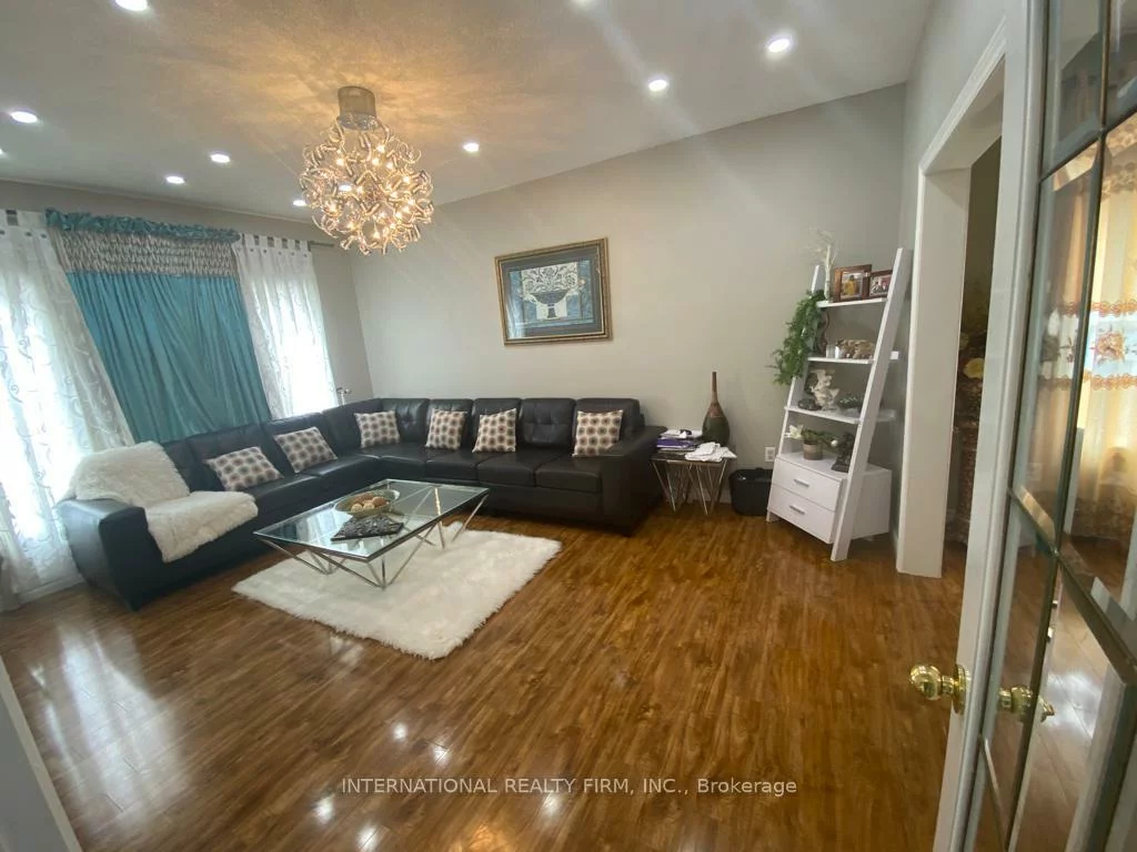 8, CHELTENHAM, Georgian Drive, Barrie