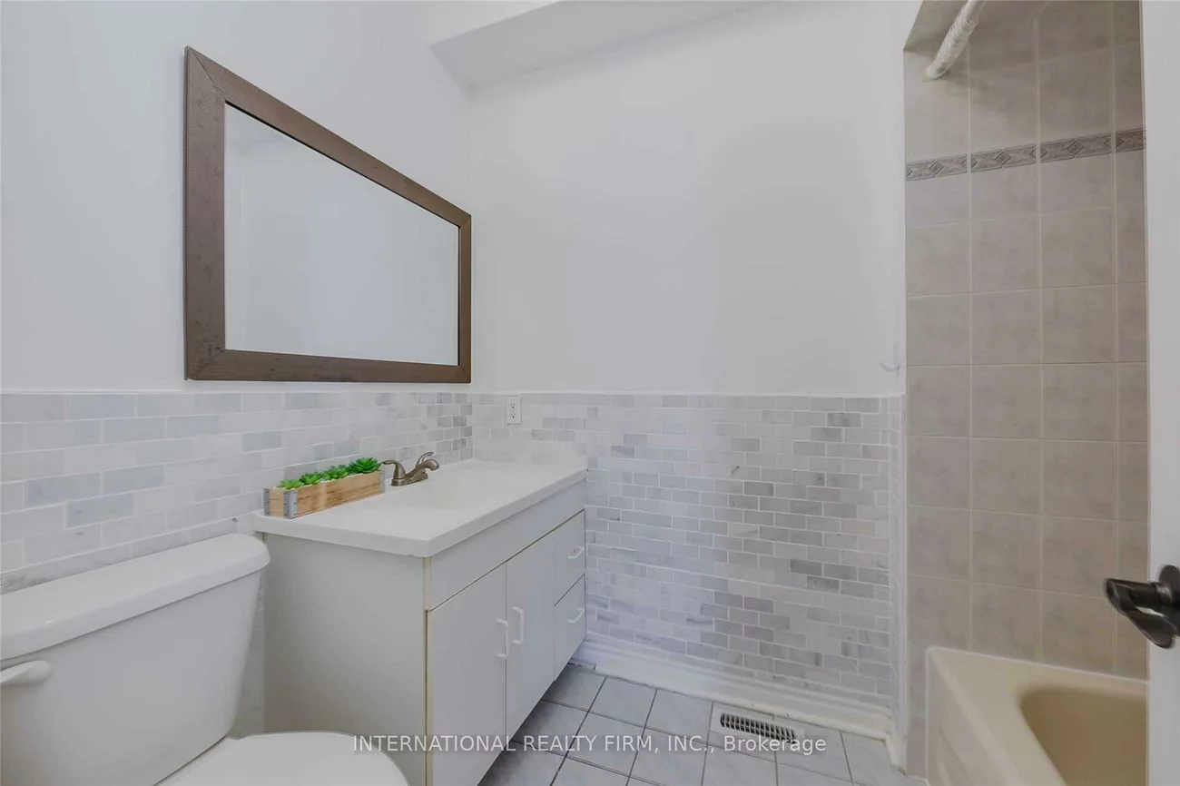 8, CHELTENHAM, Georgian Drive, Barrie