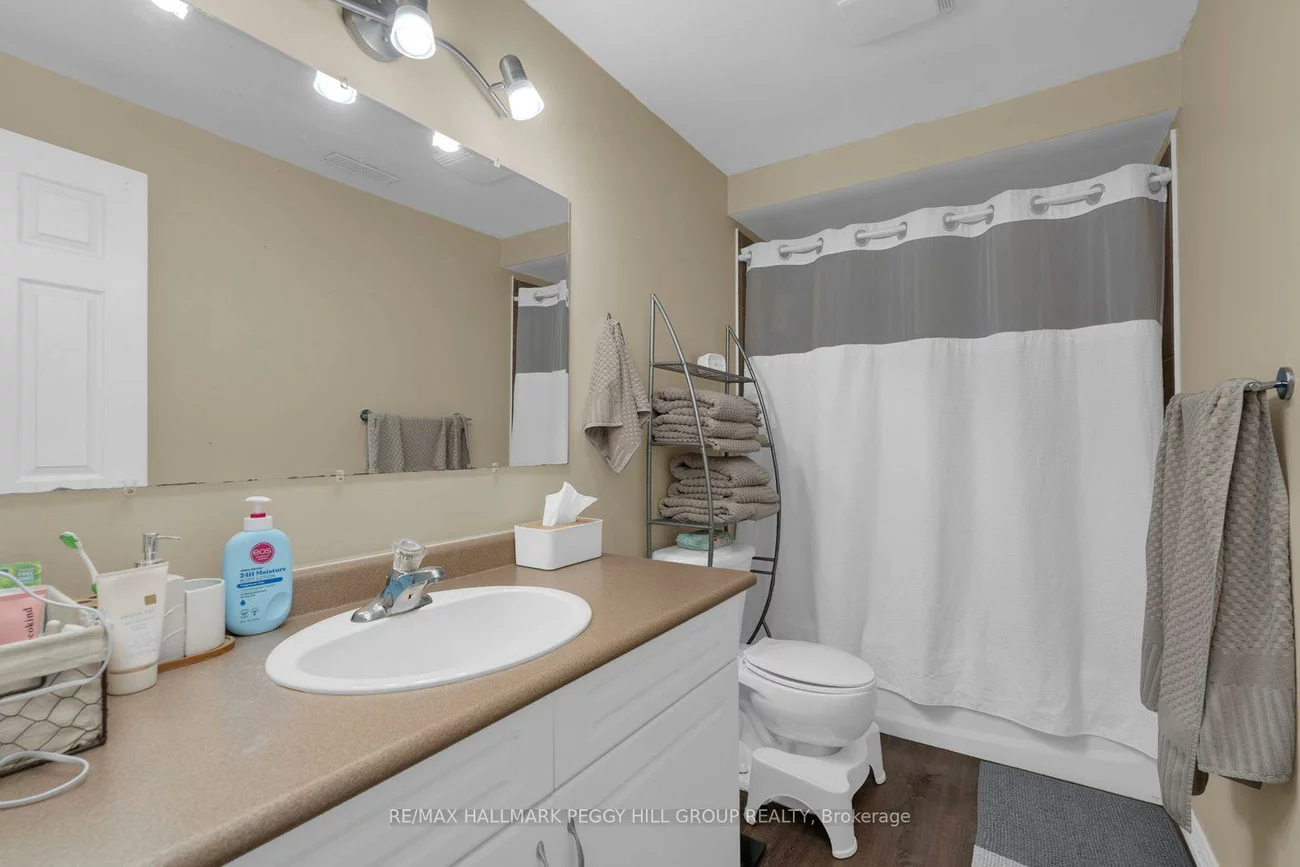 194, Country, Painswick South, Barrie