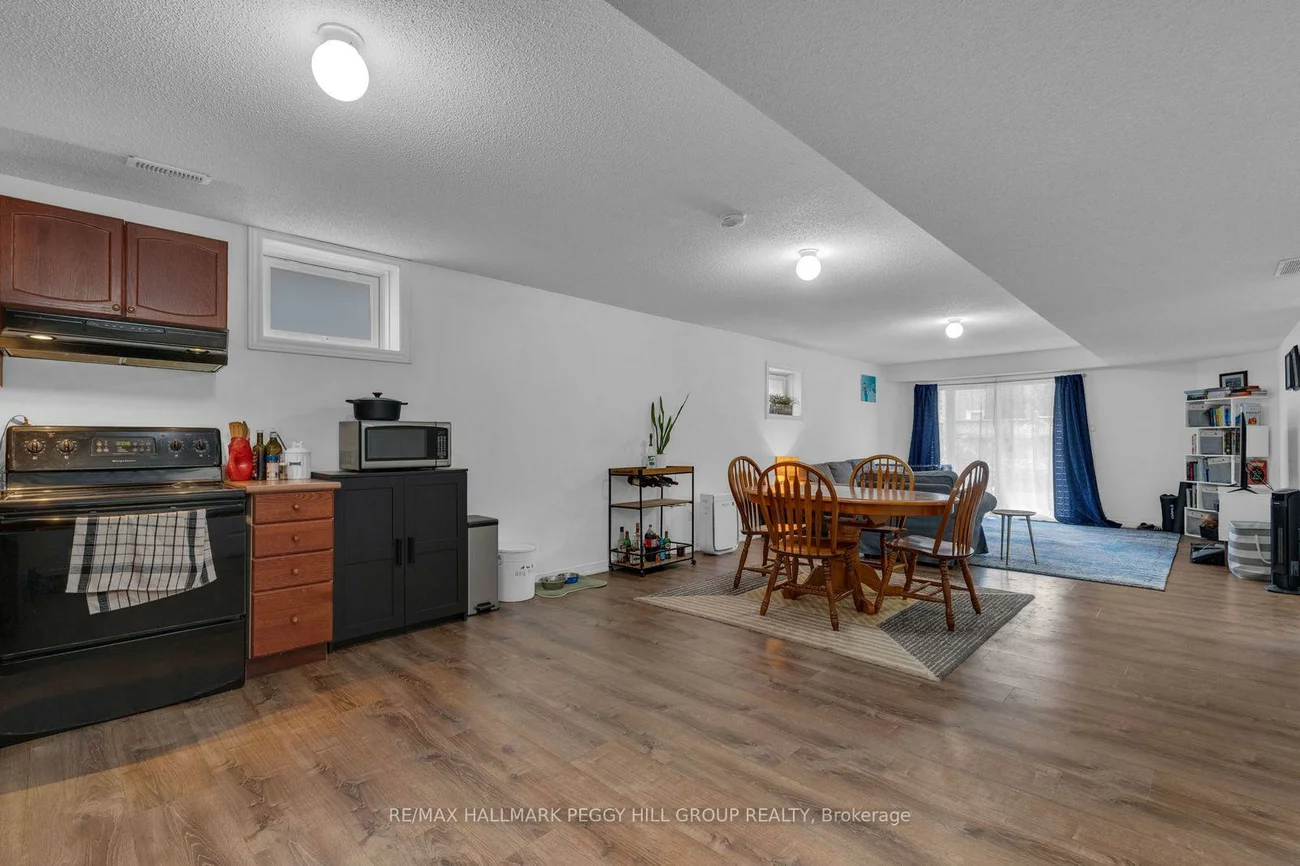 194, Country, Painswick South, Barrie