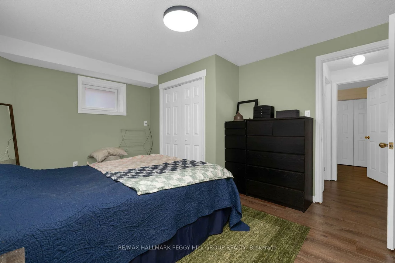 194, Country, Painswick South, Barrie