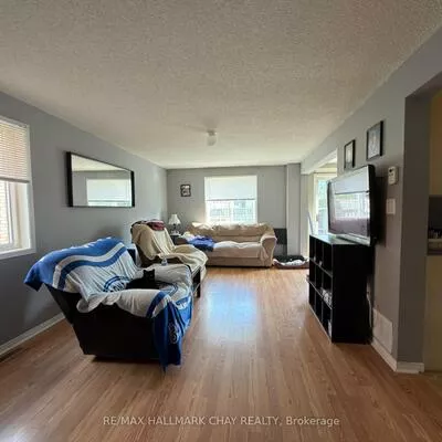 207, Tunbridge, Georgian Drive, Barrie