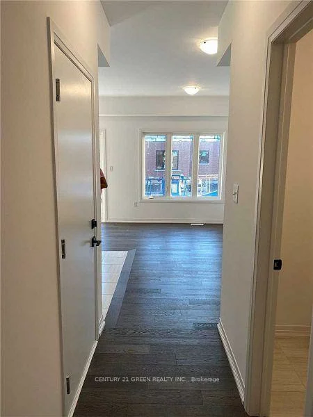 135, Turnberry, Painswick South, Barrie