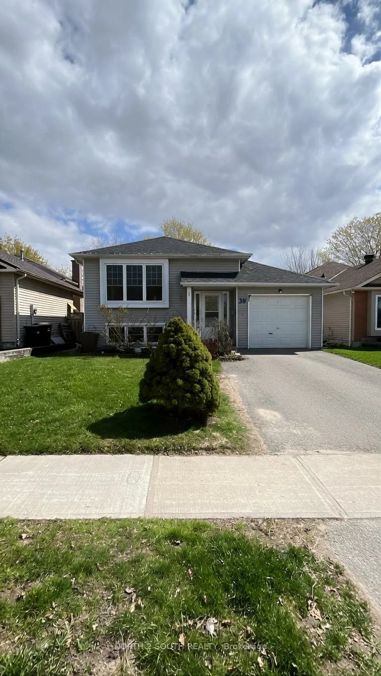 39, Knicely, Painswick North, Barrie
