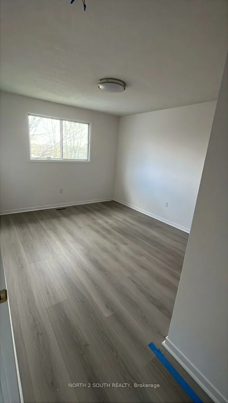 39, Knicely, Painswick North, Barrie