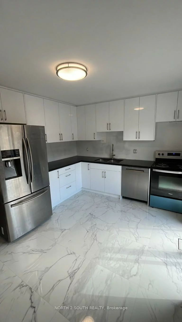 39, Knicely, Painswick North, Barrie