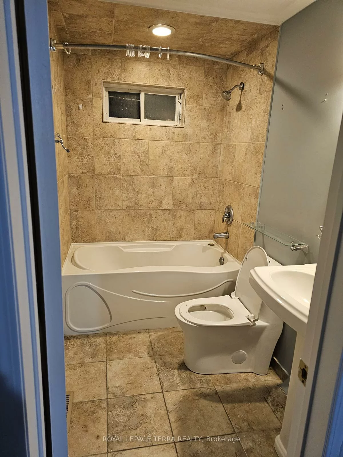 23, Ferguson, Northwest, Barrie