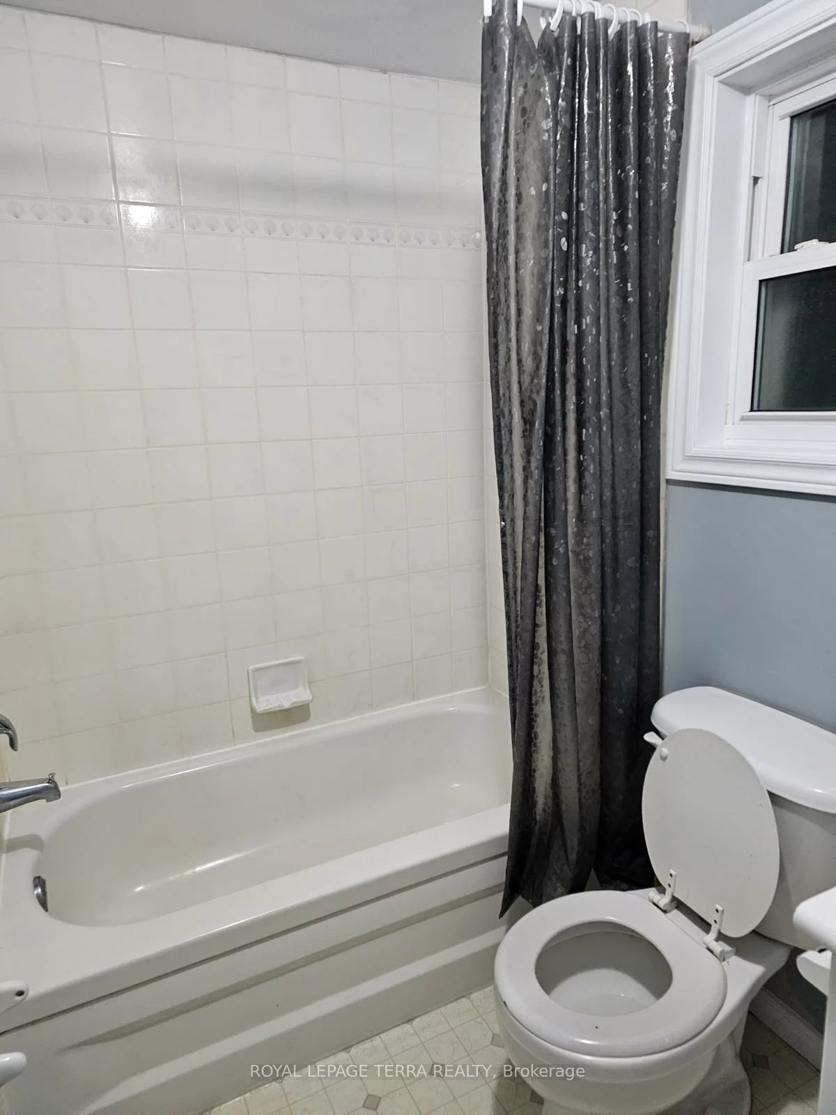 23, Ferguson, Northwest, Barrie